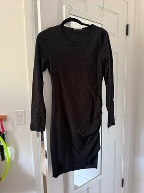 Wasabi + mint Black Long-Sleeve Ruched Women’s Dress